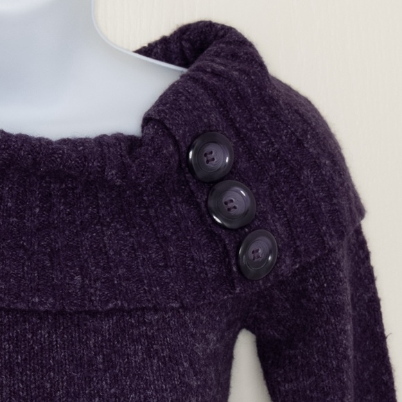 Le Chateau Off the shoulder purple knitted sweater - Picture 3 of 4